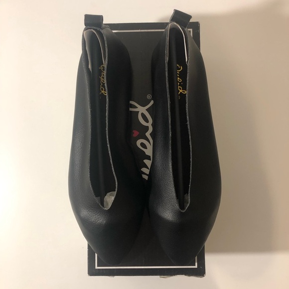 Qupid Yulia Quinnly Pointed Toe Ballerina Flats - Picture 6 of 12